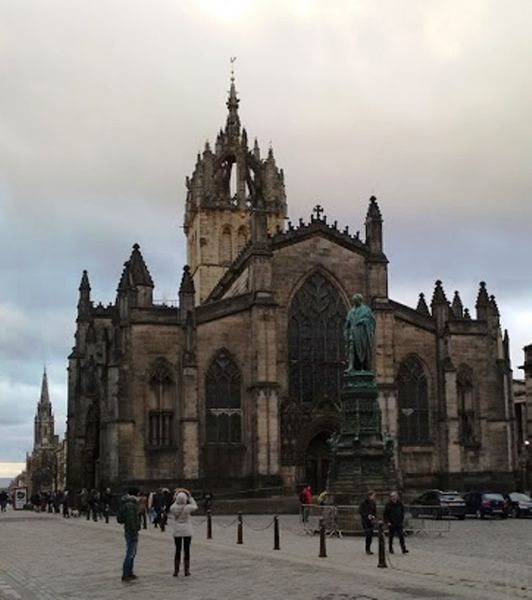 Mercat Cross (Piaci Kereszt)